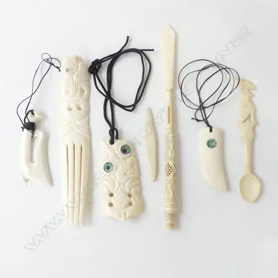 7 CARVED BONE PCES; TIKI L.90mm & HOOK PENDANT, COMB L.180mm, SPOON, ETC