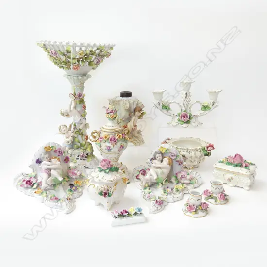 12 PCES ASST. PORCELAIN INCL. COMPORT H.400mm FAULTED, PR WALL SHELVES, 3 LIDDED CONTAINERS ETC