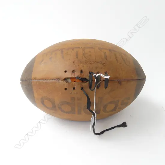 ADIDAS ALL BLACK RUGBY BALL L.300mm