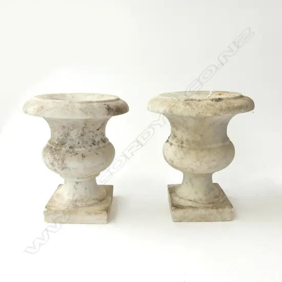 PR MARBLE URNS H.235mm, 200mm dia