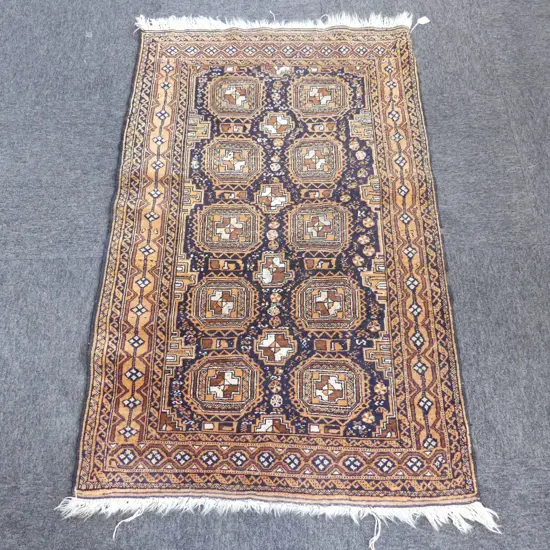 HAND KNOTTED ALL WOOL RUG 1300x850mm