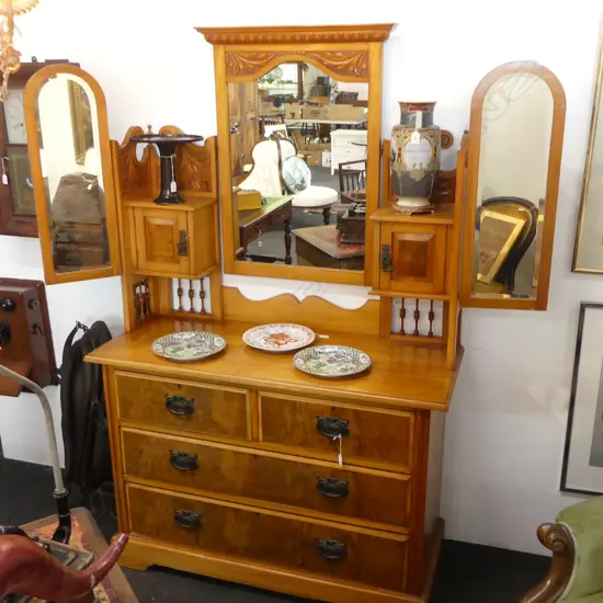 EDWARDIAN DRESSING TABLE 1220x485xXXXXmm