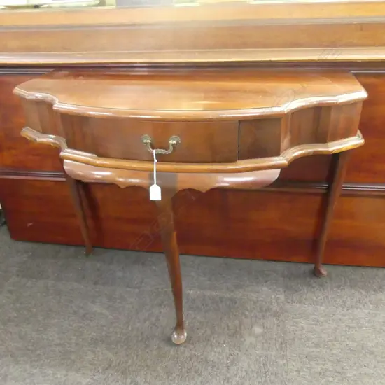 MAHOGANY CONSOLE TABLE w. 1 DRAWER W.970mm