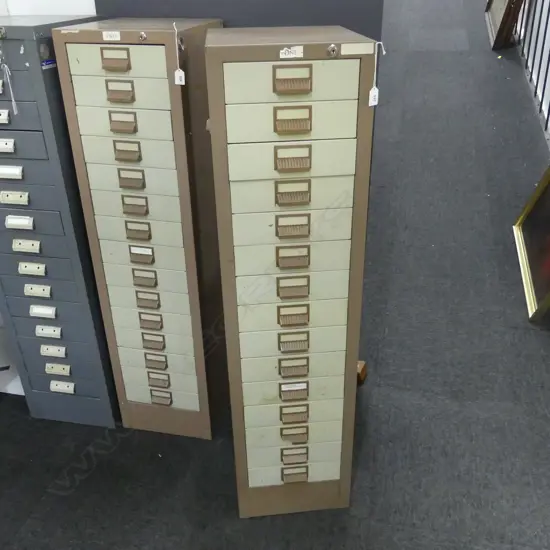 METAL FILING CABINET 330x380x1315mm