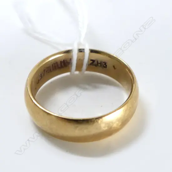 9CT WIDE HALF HOOP BAND RING 5.6gms