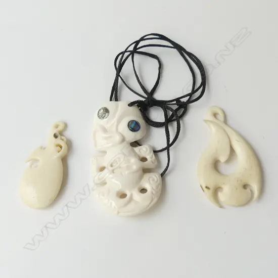 3 MAORI BONE CARVED PENDANTS FISH HOOK PATU & TIKI