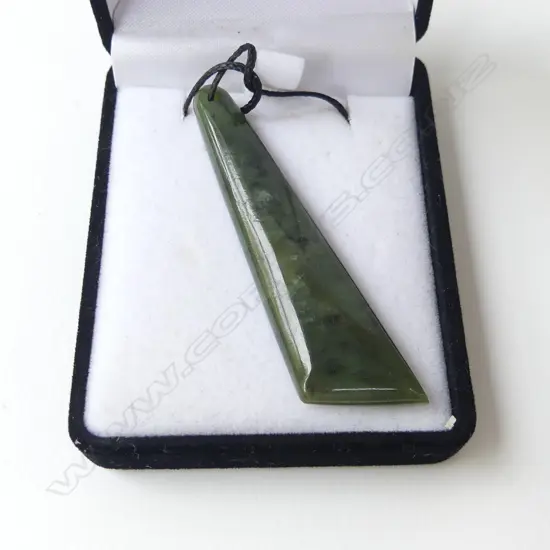 POUNAMU PENDANT NECKLACE, L.70mm, NEW
