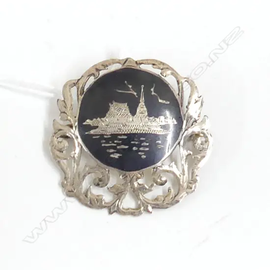 SILVER SIAMESE BROOCH