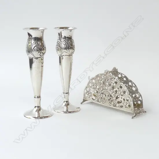 PR 830 SILVER CANDLESTICKS H.135mm + LETTER HOLDER 156gms