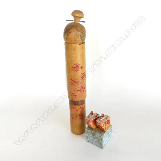 JAPANESE CARVED WOOD DOLL H365MM & PR MINITURE JAPANESE  SHOES  L50MM