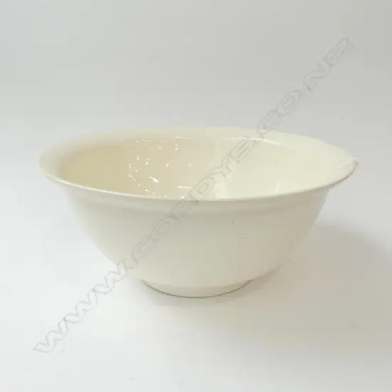 CROWN LYNN WHITE GLAZED MIXING BOWL 320mm dia