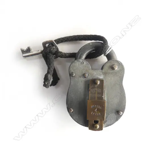 LOVELY OLD PADLOCK WITH KEY. 52X80mm
