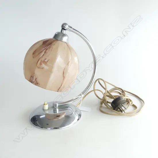 ART DECO CHROME BEDSIDE LAMP WITH CIRCULAR 'MARBLED' GLASS SHADE 