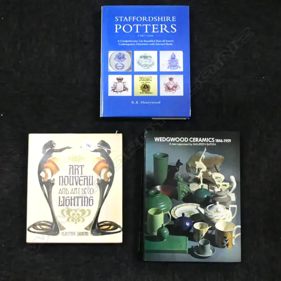 3 REF BOOKS WEDGWOOD CERAMICS STAFFORDSHIE POTTERS & ART NOUVEAU & DECO LIGHTING