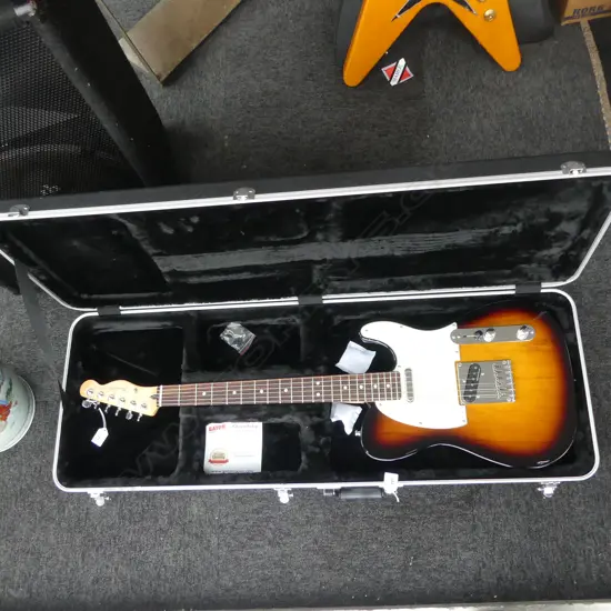 FENDER TELECASTOR  ELECTRIC GUITAR WITH DUNCAN PICKUP WITH HARD CASE