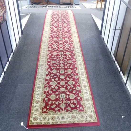 RED MACHINED RUNNER 4000x800mm