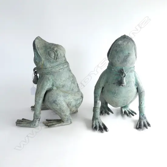 PR METAL FROGS, VERDIGRIS FINISH H.340mm