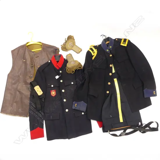 2 ROYAL MARINES NAVY WOOL JACKETS + LEATHER VEST (WWII BOMBER?) + PR EPAULETTES