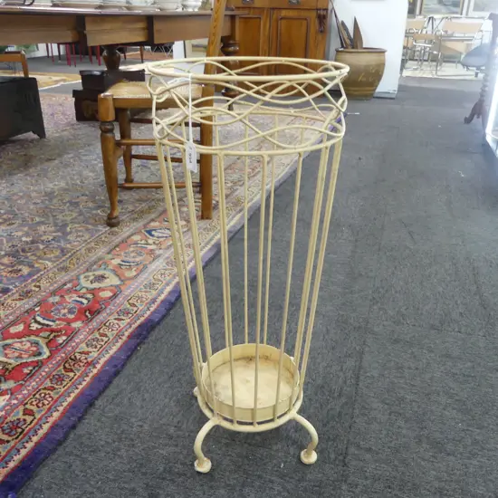 WHITE PAINTED METAL UMBRELLA STAND H.650mm