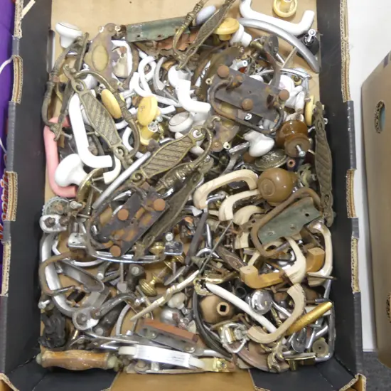 ASST. VINTAGE HANDLES