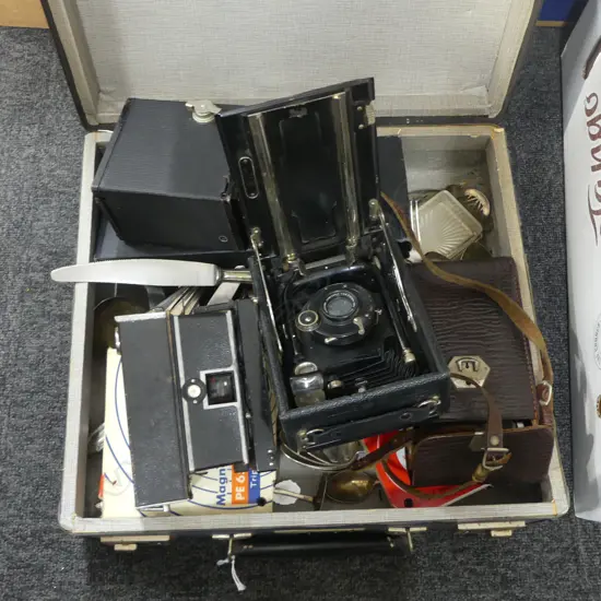 ASST. EP CUTLERY, VINTAGE CAMERAS ETC IN SUITCASE