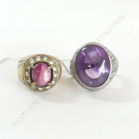 SILVER AND AMETHYST CABOCHON RING AND COSTUME RING