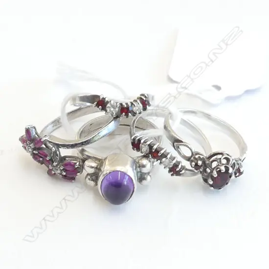 5 SILVER & GEM SET RINGS