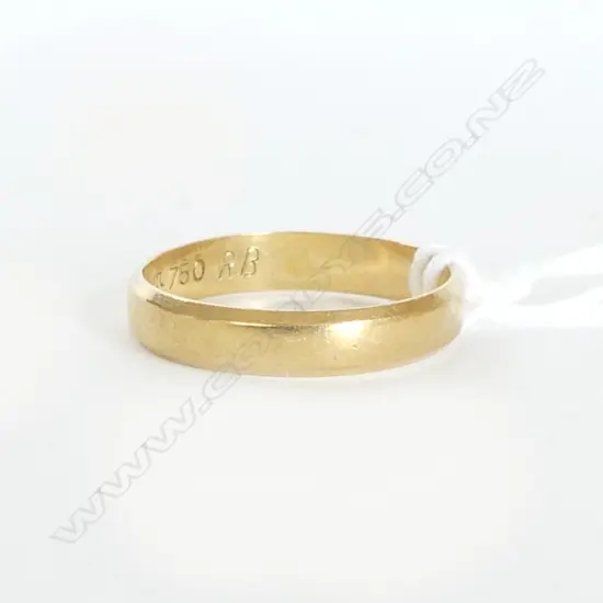 18CT WEDDER 3.1gms  SIZE R