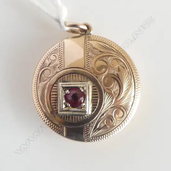 9ct ROSE GOLD & GEM SET LOCKET 3.55gms