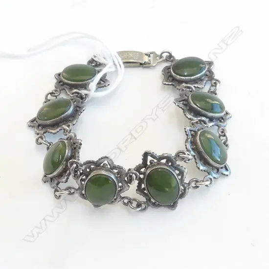 VINTAGE SILVER & POUNAMU BRACELET