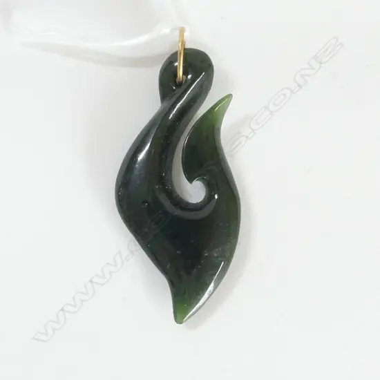 POUNAMU STYLISED FISH HOOK PENDANT
