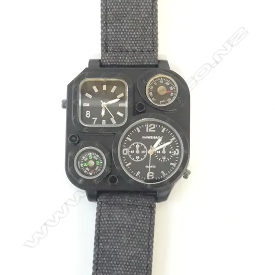 EXPLORER/ ADVENTURE WATCH, DUAL TIME, COMPASS & TEMP GAUGE