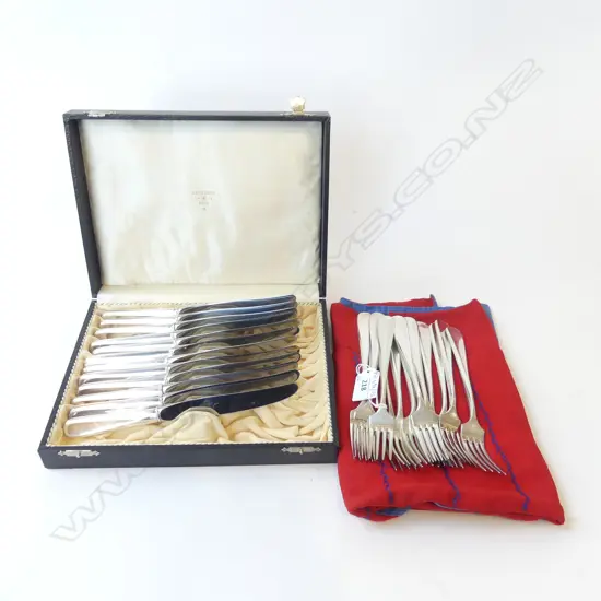 24 PCES 830 SILVER CULTERY; 12 FORKS (719gms), 12 KNIVES - J. TOSTRUP OSLO