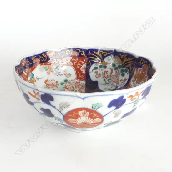 JAPANESE IMARI BOWL 200mm dia