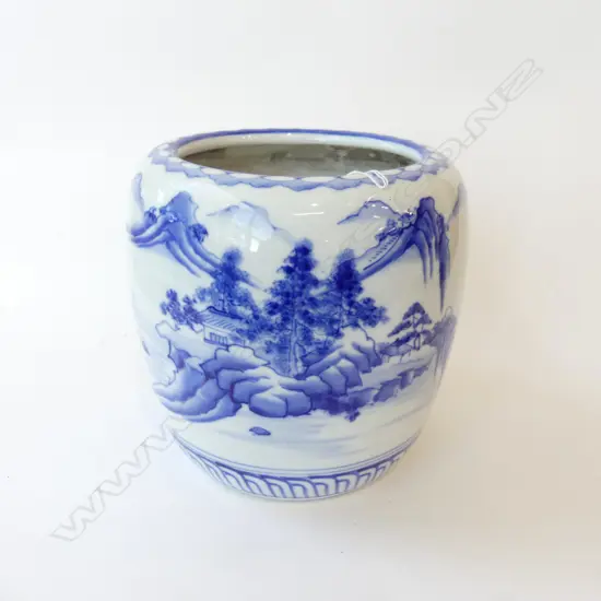 ORIENTAL B/W GARDEN POT H.235mm