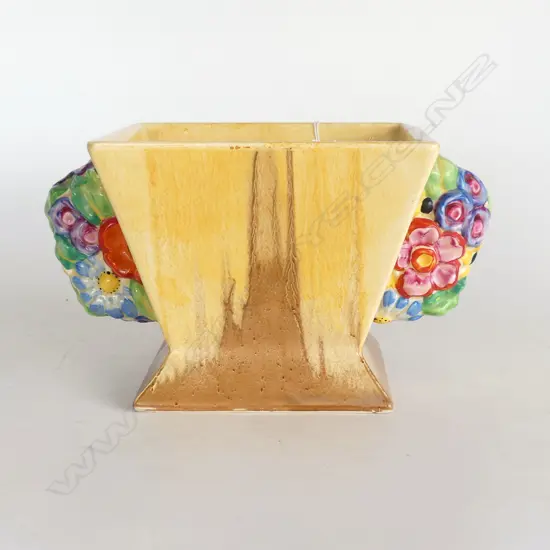 CLARICE CLIFF MY GARDEN ANGULAR VASE WITH A DELECIA RUNNING GLAZE. 200X120X125mm