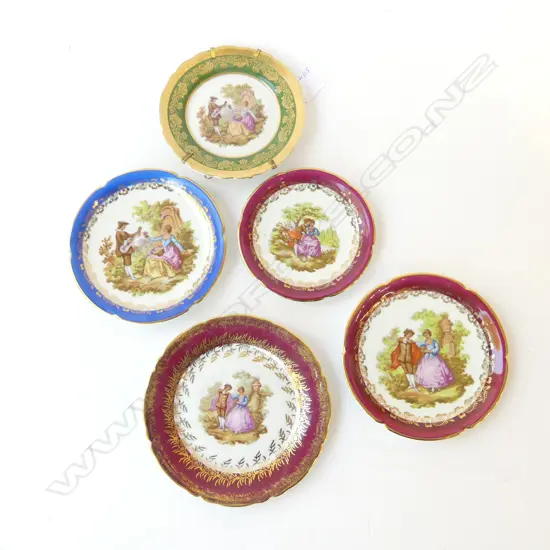 FIVE LIMOGES FRANCE SMALL PLATES WITH ROMANTIC SCENES D.148M-115MM