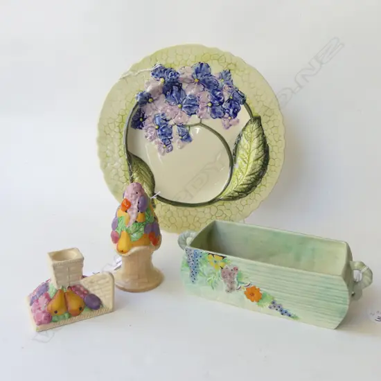 CARLTONWARE 2 HANDLED VASE DIA200MM  LARGE PLATE 300MM SHAKER  H130 & CANDLESTICK H70MM