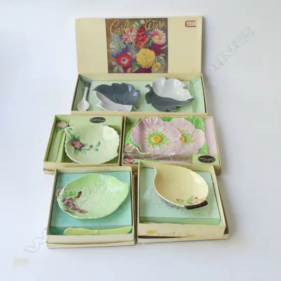 5 ORIGINAL BOXED CARLTONWARE  DISHES & SPOONS 