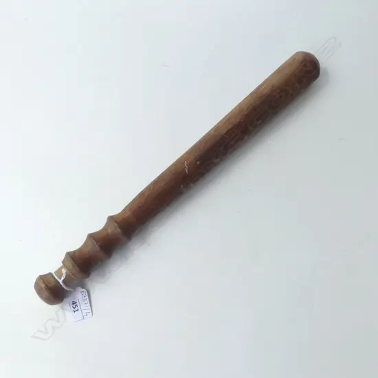 VINTAGE WOODEN TRUNCHEON L.430mm