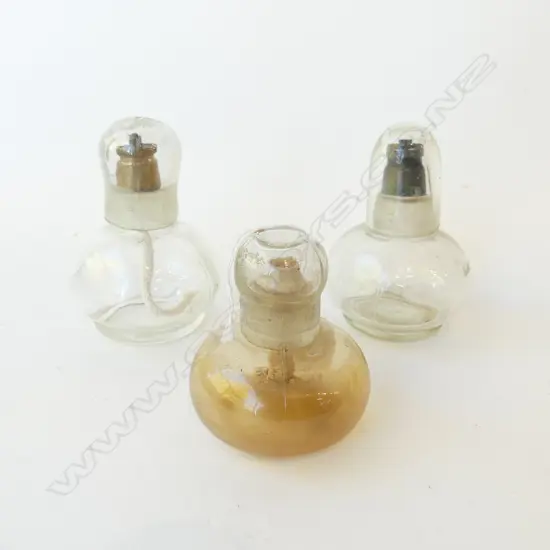 THREE VINTAGE GLASS BUNSEN BURNERS WITH LIDS H.110MM