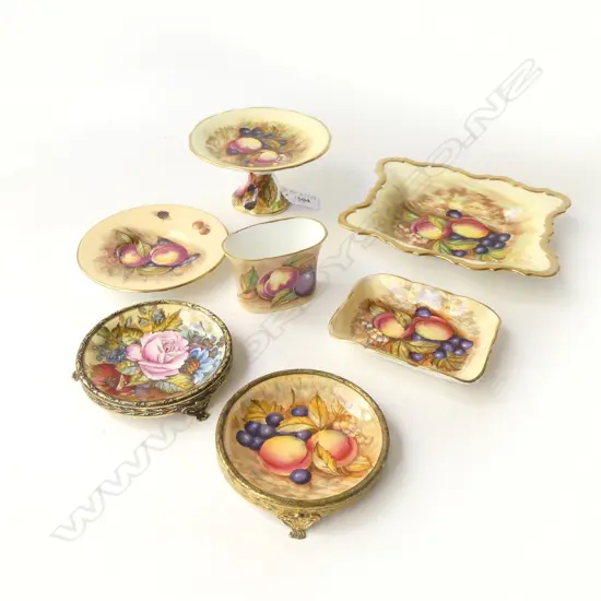 7 PCES AYNSLEY ORCHARD GOLD INCL. DISH 155x185mm