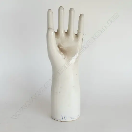 PORCELAINE GLAZED GLOVE MOLD WITH TRADEMARK, H.390mm