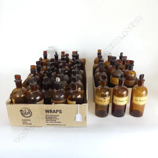 LG COLLECTION 45 VINTAGE SEPIA CHEMIST BOTTLES & A TALL CLEAR GLASS BOTTLE w GOLD LABEL