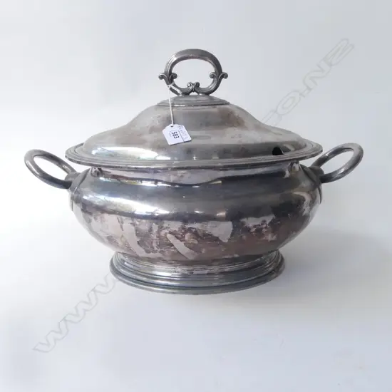 LG 4 QUART SILVER PLATE LIDDED TUREEN W.405mm