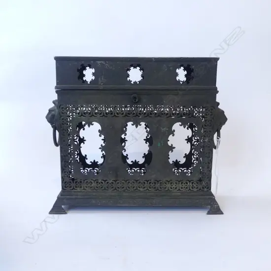 ANTIQUE SILVER PLATE TANTALUS 310x110x270mm...