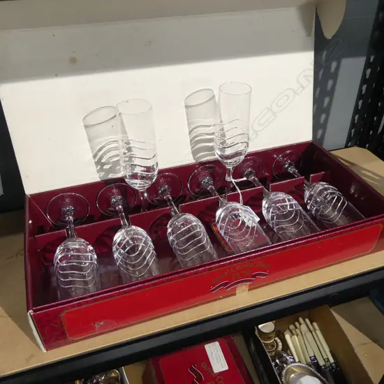 8 ROYAL CRYSTAL ROCK 'MARINA' PAT. CHAMPAGNE FLUTES H.210mm