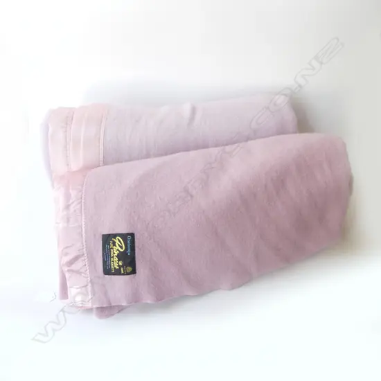 2 PINK WOOL ONEHUNGA BLANKETS