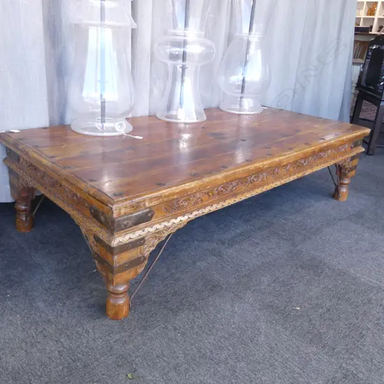 RUSTIC CARVED WOODEN PLANK TOP COFFEE TABLE 920x1800x470mm