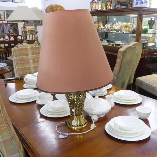 ORIENTAL BRASS TABLE LAMP H.715mm